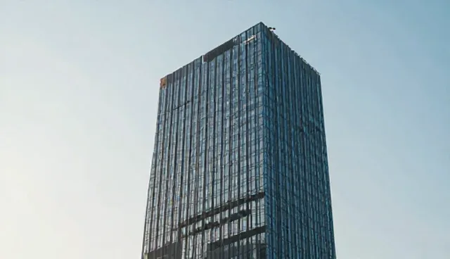 酒店预订适用条件对比,出行安排如何取舍